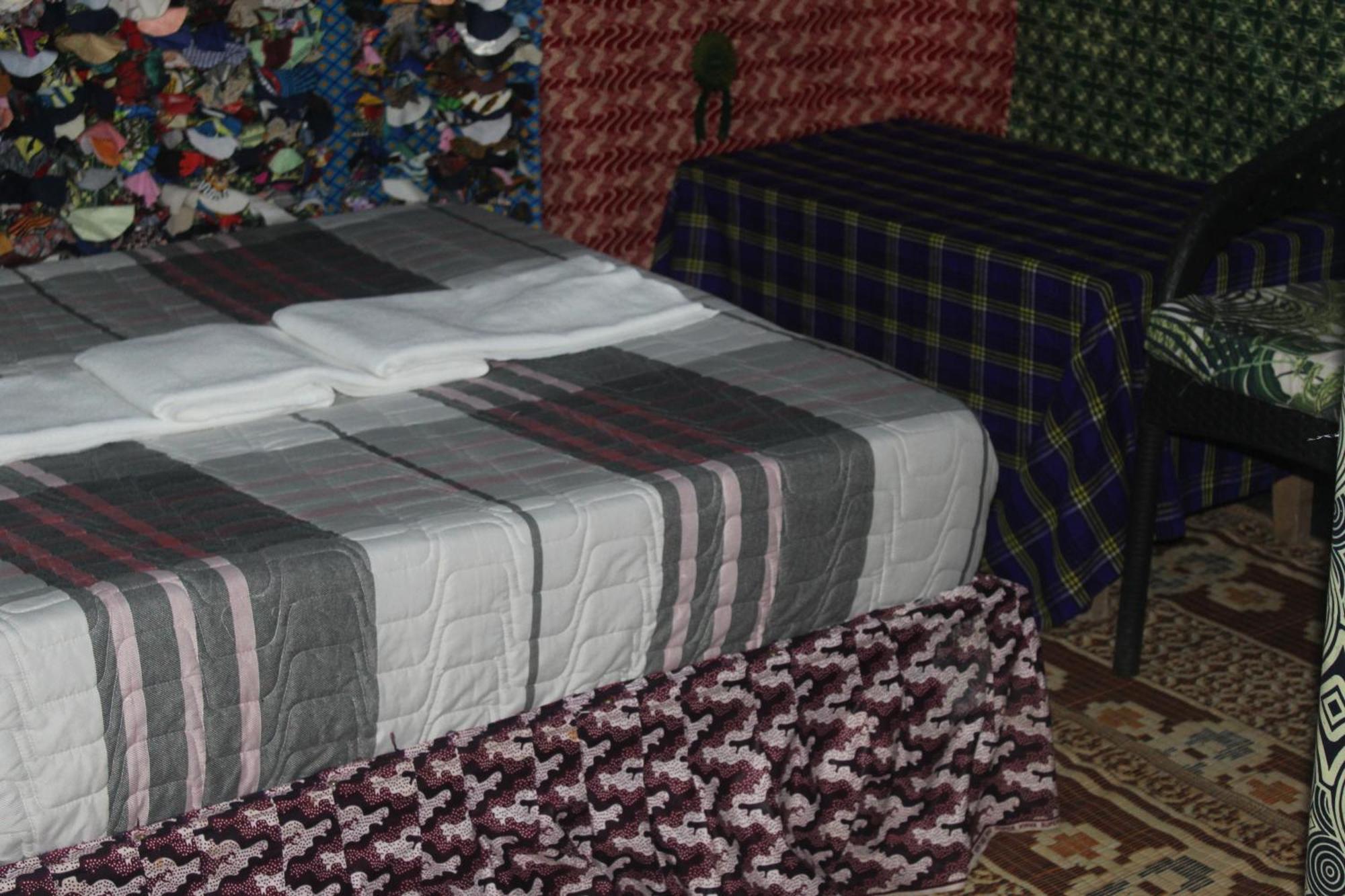 Under Volcanoes View Guest House Nyarugina Екстер'єр фото